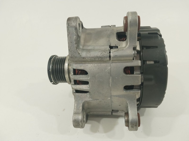Recambio de alternador para audi q5 (fyb, fyg) 35 tdi quattro referencia OEM IAM 04L903027  