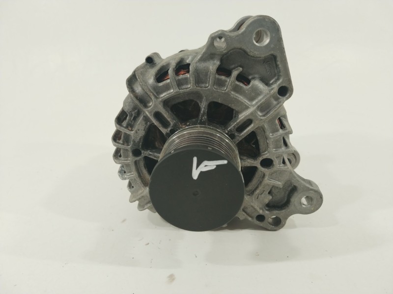 Recambio de alternador para audi q5 (fyb, fyg) 35 tdi quattro referencia OEM IAM 04L903027  