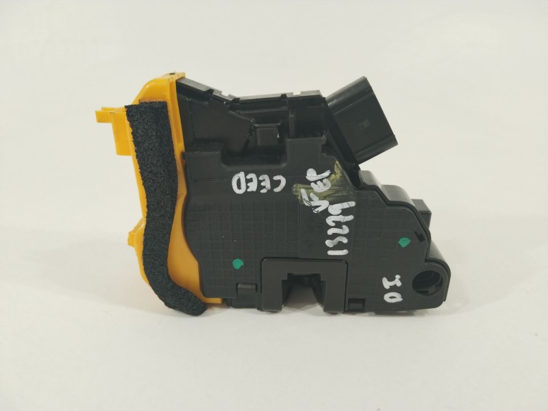 Recambio de cerradura puerta delantera izquierda para kia ceed (cd) 1.0 t-gdi referencia OEM IAM 81310A2400  