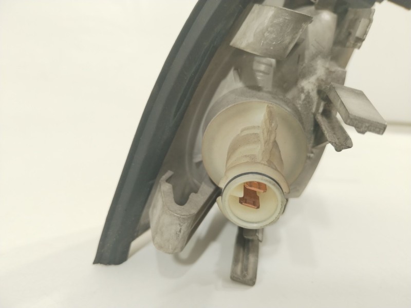Recambio de piloto delantero izquierdo para audi 80 b4 avant (8c5) 1.9 tdi referencia OEM IAM 8A0953049A  