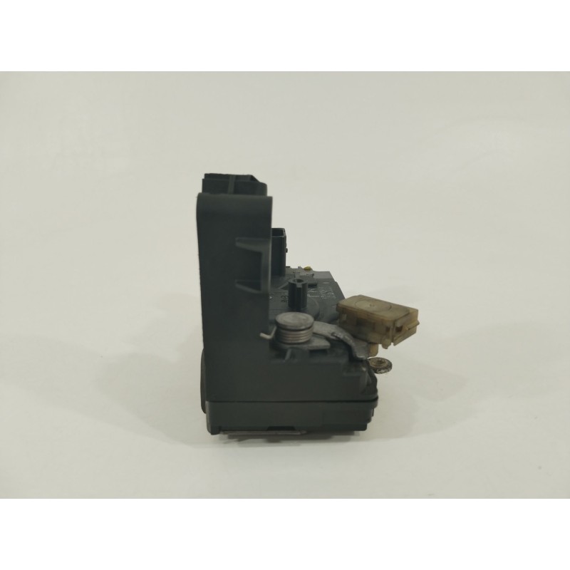 Recambio de cerradura puerta delantera izquierda para opel astra h (a04) 1.9 cdti (l48) referencia OEM IAM 4141209  