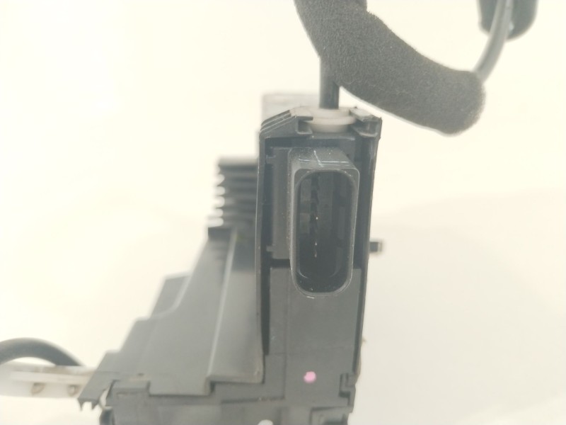 Recambio de cerradura puerta delantera derecha para peugeot 308 business line referencia OEM IAM 9B10309380  