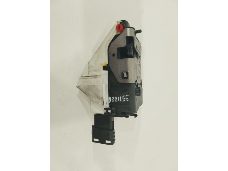 Recambio de cerradura puerta trasera derecha para peugeot 308 confort referencia OEM IAM 9800617280  