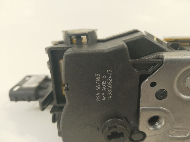 Recambio de cerradura puerta trasera izquierda para peugeot 308 confort referencia OEM IAM 9800617380  