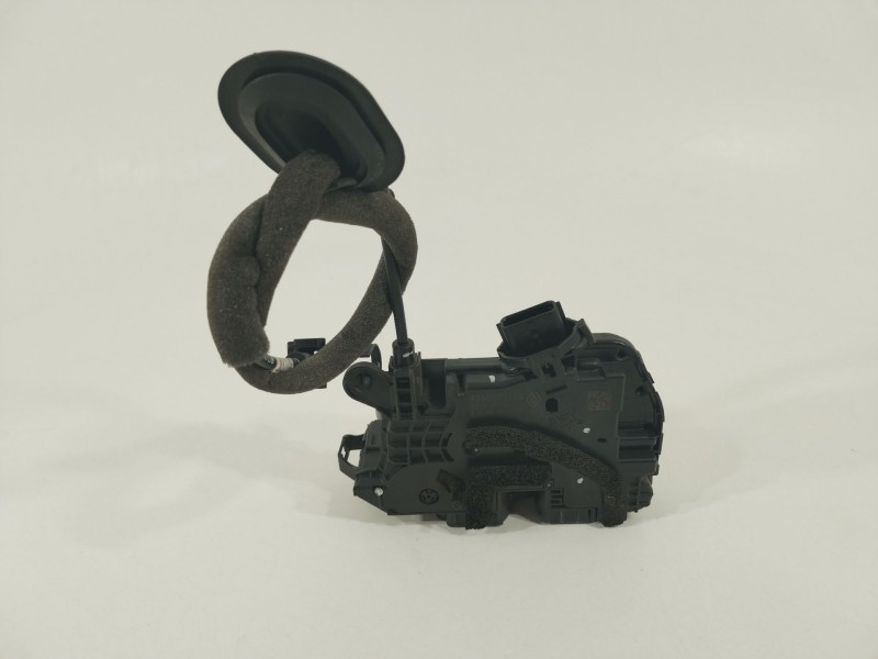Recambio de cerradura puerta trasera derecha para renault clio v intens referencia OEM IAM 825007311R  