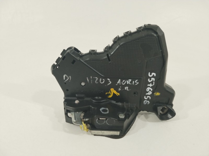 Recambio de cerradura puerta delantera izquierda para toyota auris hybrid active referencia OEM IAM 6904002211  