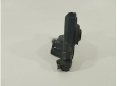 Recambio de cerradura puerta delantera izquierda para toyota auris hybrid active referencia OEM IAM 6904002211   2