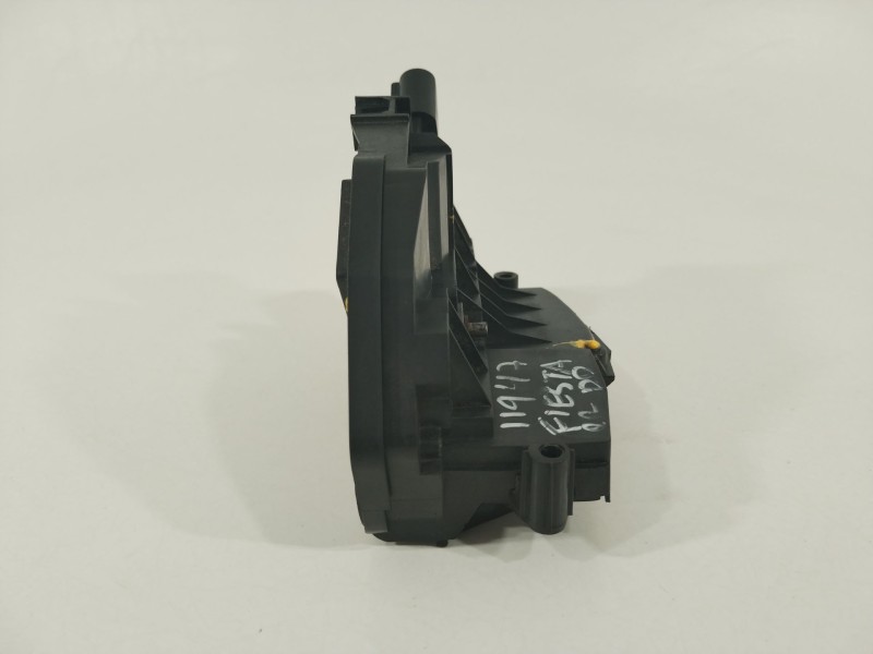 Recambio de cerradura puerta delantera derecha para ford fiesta (cb1) ambiente referencia OEM IAM 8A6AA21812BC  