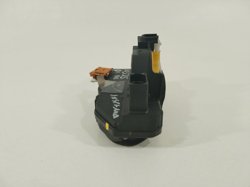 Recambio de cerradura puerta delantera izquierda para opel insignia berlina 2.0 cdti referencia OEM IAM 13579497  