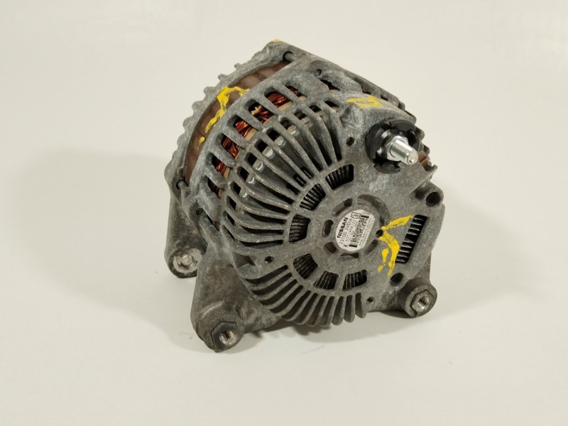 Recambio de alternador para nissan juke (f15) acenta referencia OEM IAM 231003VDIA  
