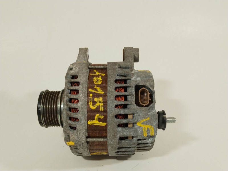 Recambio de alternador para nissan juke (f15) acenta referencia OEM IAM 231003VDIA  
