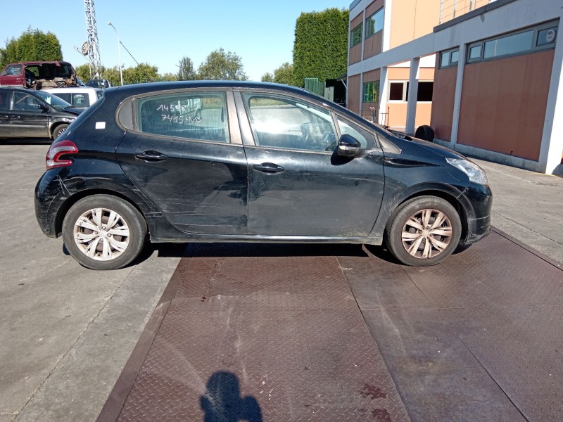 peugeot 208 i (ca_, cc_) del año 2013