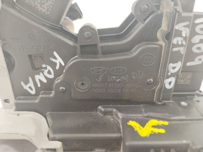 Recambio de cerradura puerta delantera derecha para hyundai kona tecno 2wd referencia OEM IAM 81320J9010  