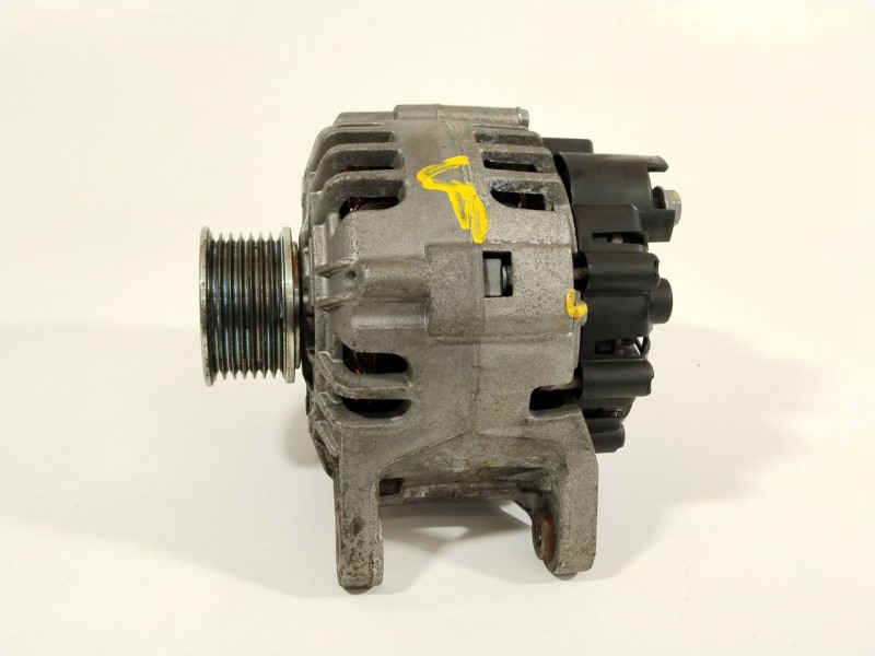 Recambio de alternador para renault clio iii exception referencia OEM IAM 8200654541C 111219689 TG9B042