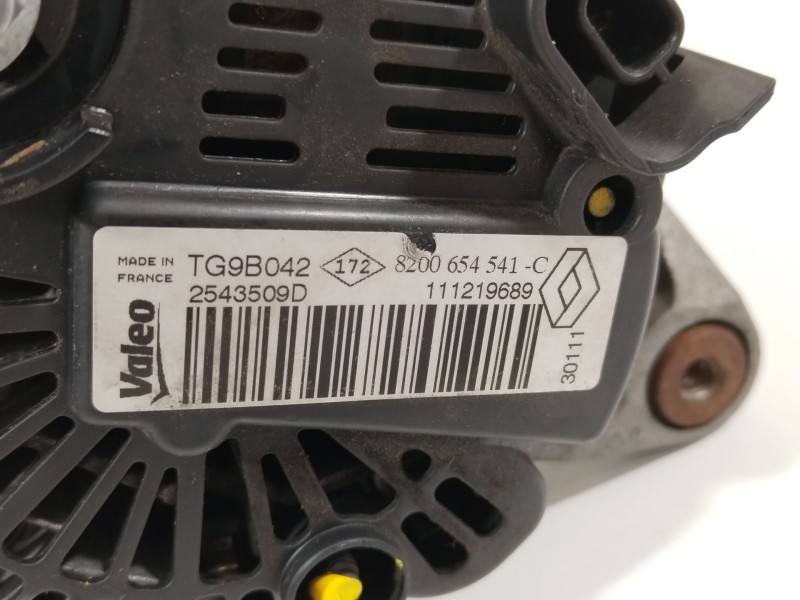 Recambio de alternador para renault clio iii exception referencia OEM IAM 8200654541C 111219689 TG9B042