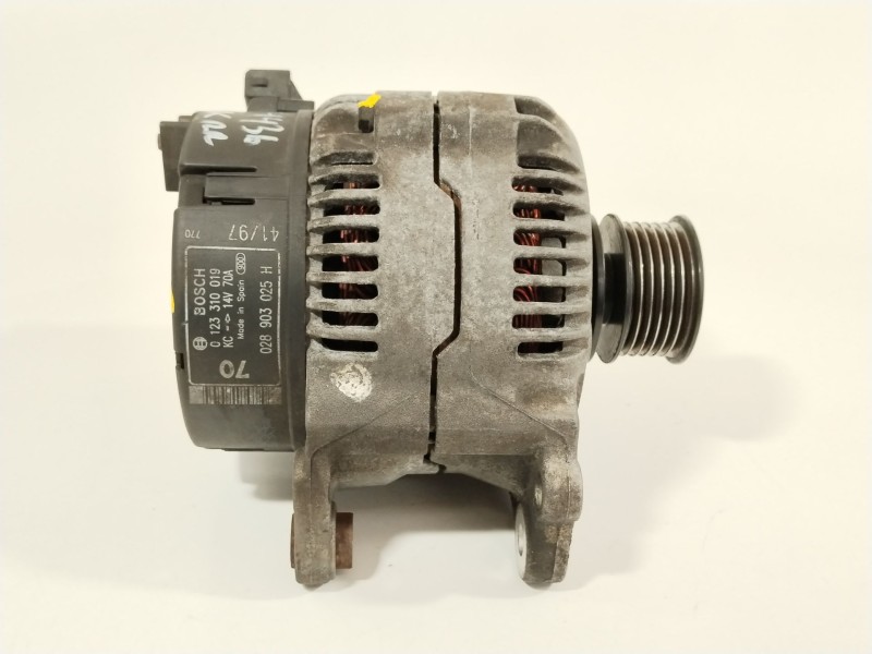 Recambio de alternador para seat ibiza ii (6k1) 1.4 i referencia OEM IAM 028903025H  0123310019