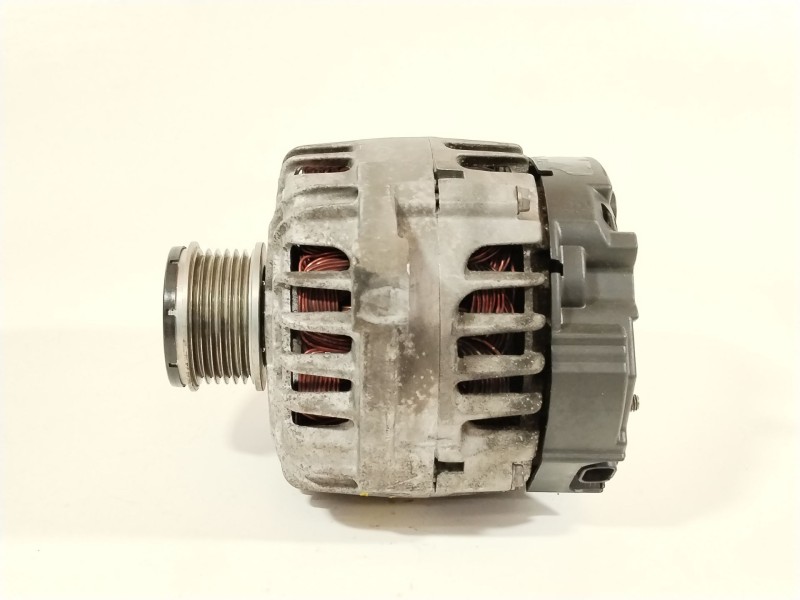 Recambio de alternador para opel insignia a (g09) 2.0 cdti (68) referencia OEM IAM 13502582  