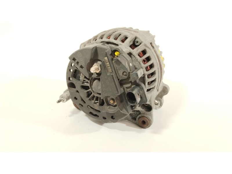 Recambio de alternador para volkswagen polo (9n3) advance referencia OEM IAM 028903028E  