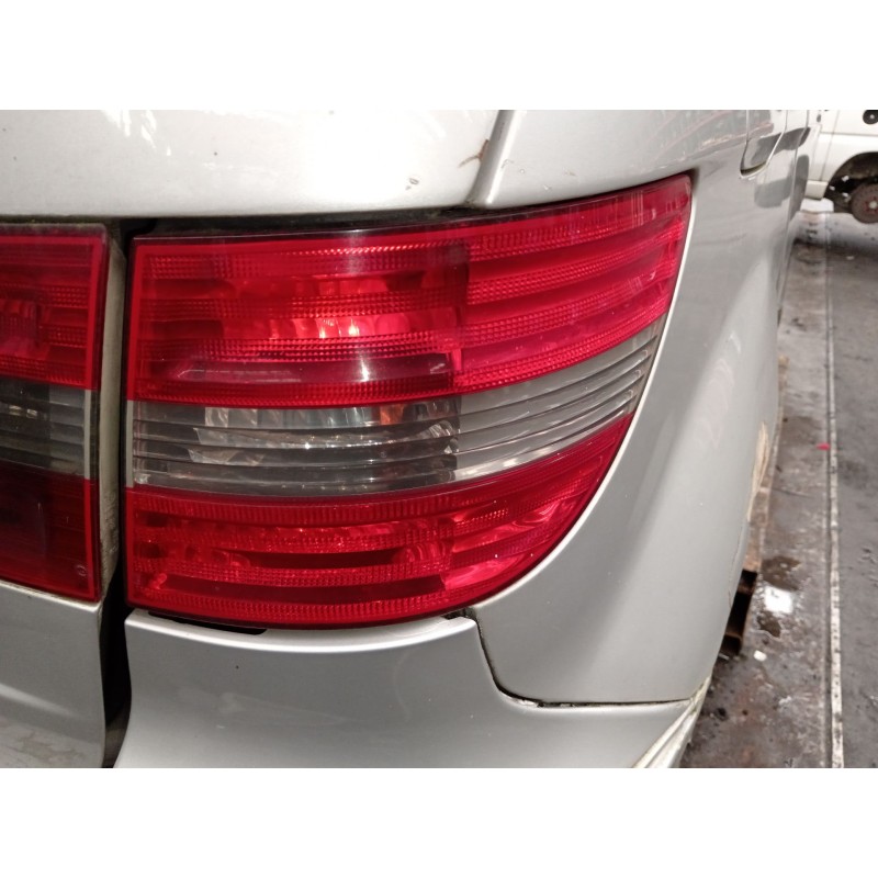 Recambio de piloto trasero derecho para mercedes-benz clase b (w245) 200 cdi (245.208) referencia OEM IAM A1698202464  
