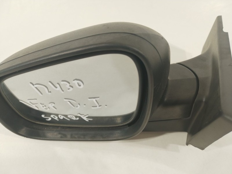 Recambio de retrovisor izquierdo para chevrolet spark basis referencia OEM IAM 95211926  