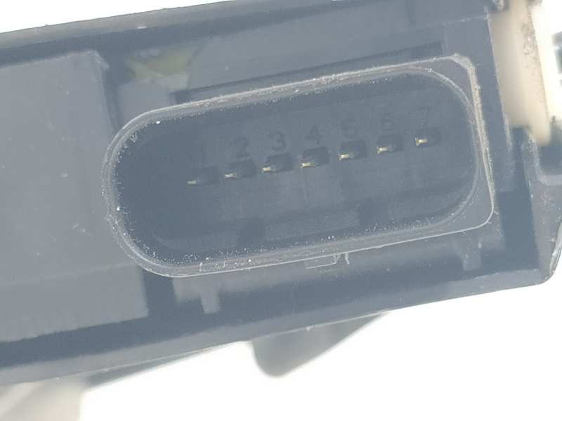 Recambio de cerradura puerta trasera izquierda para peugeot 308 sw allure referencia OEM IAM 9810309980  