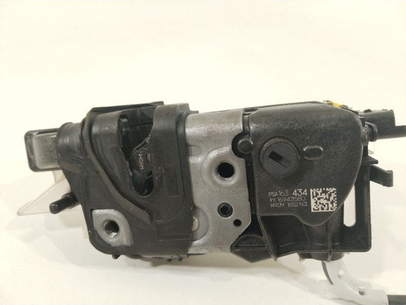 Recambio de cerradura puerta delantera izquierda para toyota proace city referencia OEM IAM 16343580  SU001A9682