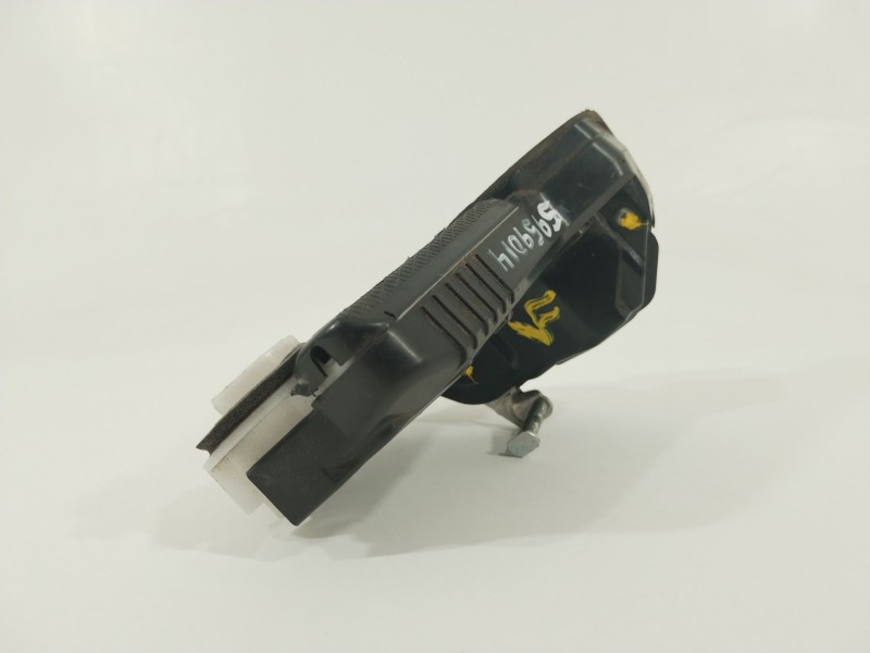 Recambio de cerradura puerta trasera izquierda para toyota yaris 1.3 16v cat referencia OEM IAM U2014120F2  690600D310