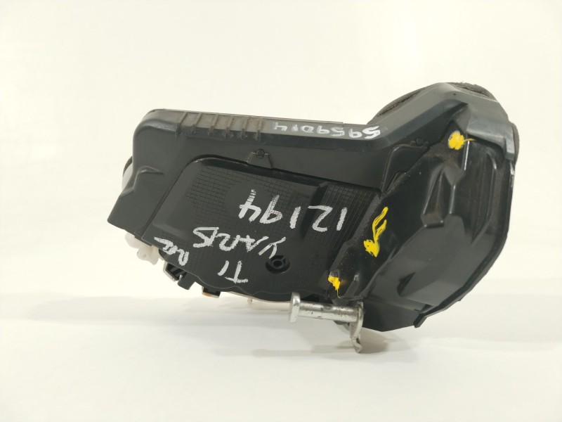 Recambio de cerradura puerta trasera izquierda para toyota yaris 1.3 16v cat referencia OEM IAM U2014120F2  690600D310