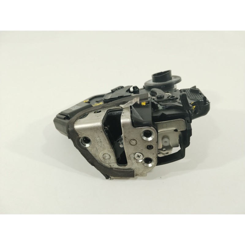 Recambio de cerradura puerta trasera izquierda para toyota avensis wagon (t25) 2.0 turbodiesel cat referencia OEM IAM 6906002102