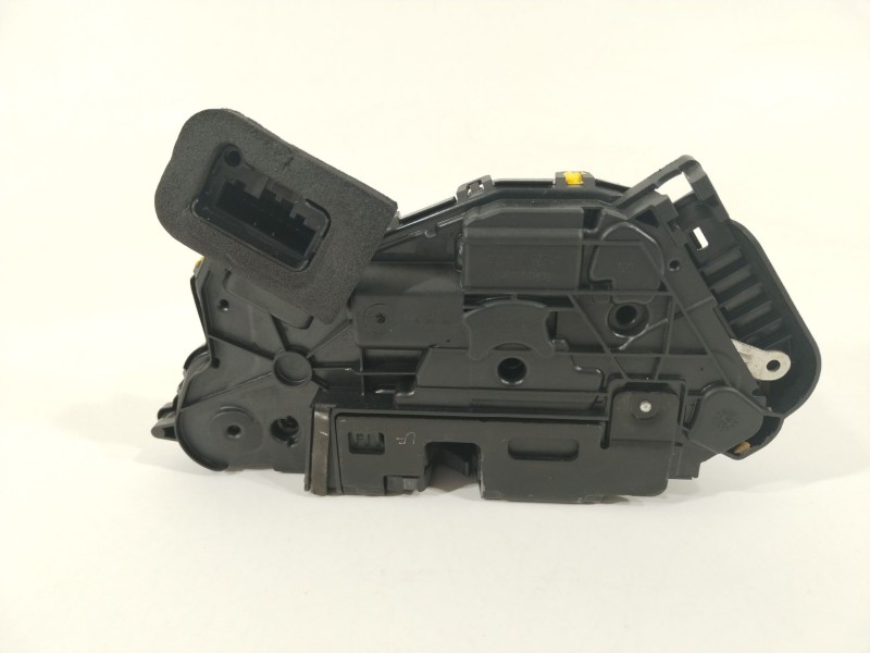 Recambio de cerradura puerta delantera izquierda para audi a3 sportback (8y) gy referencia OEM IAM 5TB837015C  
