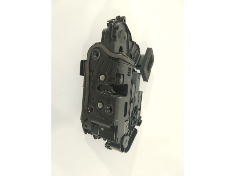 Recambio de cerradura puerta delantera izquierda para audi a3 sportback (8y) gy referencia OEM IAM 5TB837015C  