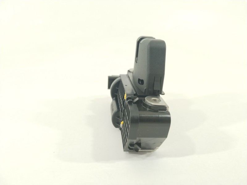 Recambio de cerradura maletero / porton para peugeot 208 style referencia OEM IAM 9684648680  