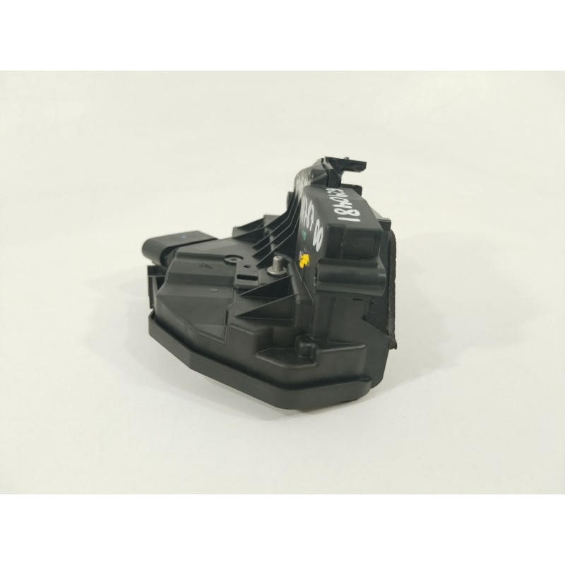 Recambio de cerradura puerta delantera derecha para ford focus iii sedán 1.6 ti referencia OEM IAM 921760102  