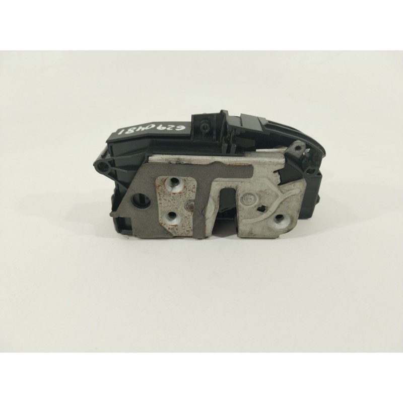 Recambio de cerradura puerta delantera derecha para ford focus iii sedán 1.6 ti referencia OEM IAM 921760102  