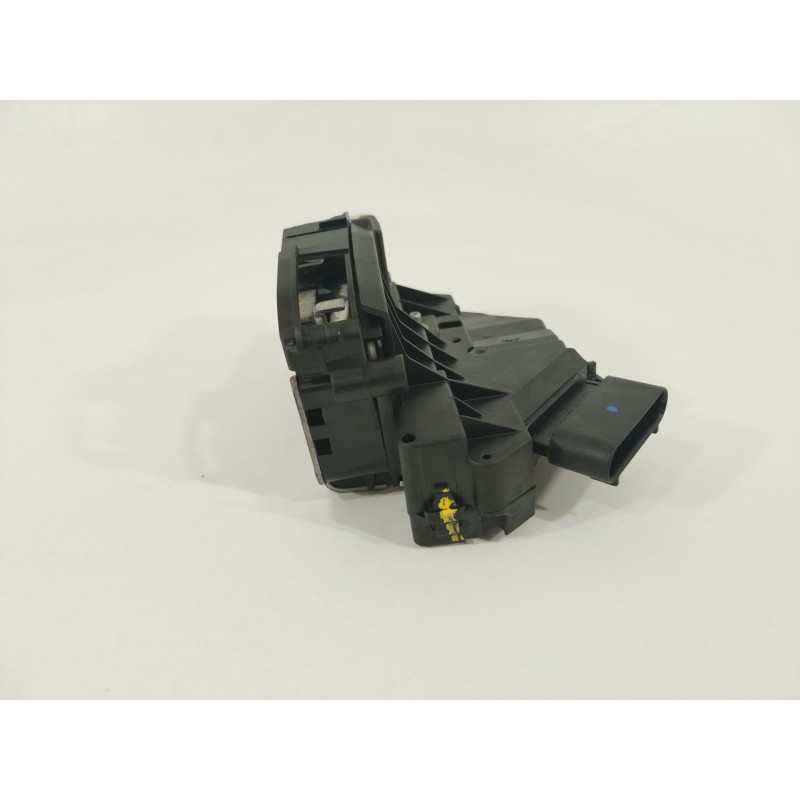 Recambio de cerradura puerta delantera derecha para ford focus iii sedán 1.6 ti referencia OEM IAM 921760102  