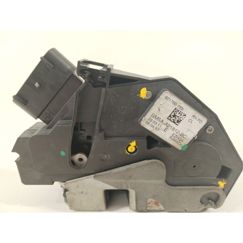 Recambio de cerradura puerta delantera derecha para ford focus iii sedán 1.6 ti referencia OEM IAM 921760102  