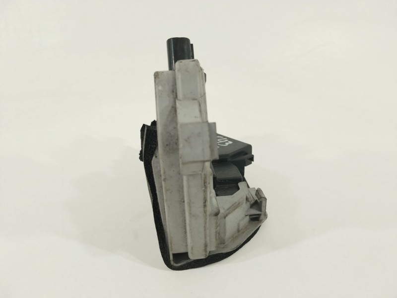 Recambio de cerradura puerta trasera derecha para hyundai ioniq elektro referencia OEM IAM 81420G2000  