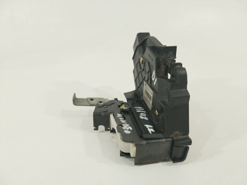 Recambio de cerradura puerta delantera izquierda para ford mondeo ber. (ca2) limited edition referencia OEM IAM 6M2AR21813EB  