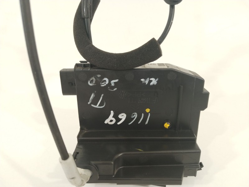 Recambio de cerradura puerta trasera izquierda para peugeot 308 style referencia OEM IAM 9810309980  