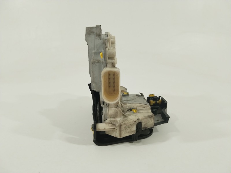 Recambio de cerradura puerta delantera izquierda para audi a3 (8p) 2.0 tdi ambiente referencia OEM IAM 4F1837015E  