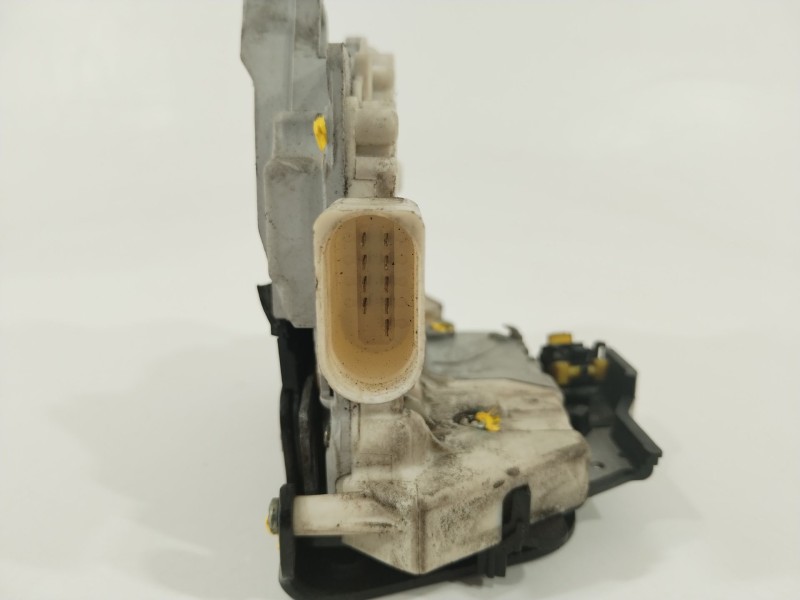 Recambio de cerradura puerta delantera izquierda para audi a3 (8p) 2.0 tdi ambiente referencia OEM IAM 4F1837015E  