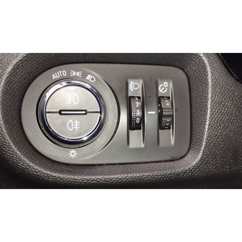 Recambio de mando luces para opel corsa f (p2jo) 1.5 (68) referencia OEM IAM 39201665  