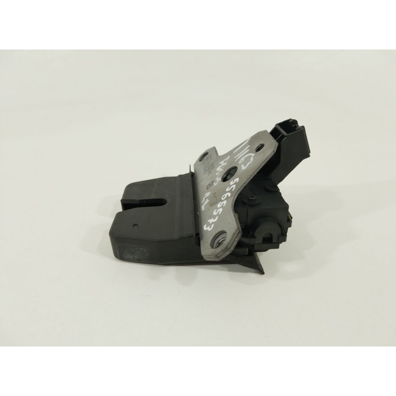 Recambio de cerradura maletero / porton para ford focus turn. st-line b&r referencia OEM IAM 1041155005  8M51R442A66DC