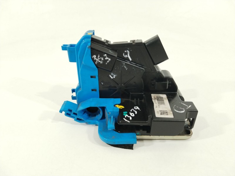 Recambio de cerradura puerta trasera derecha para kia cee´d (jd) 1.4 cvvt referencia OEM IAM 81420A2000  