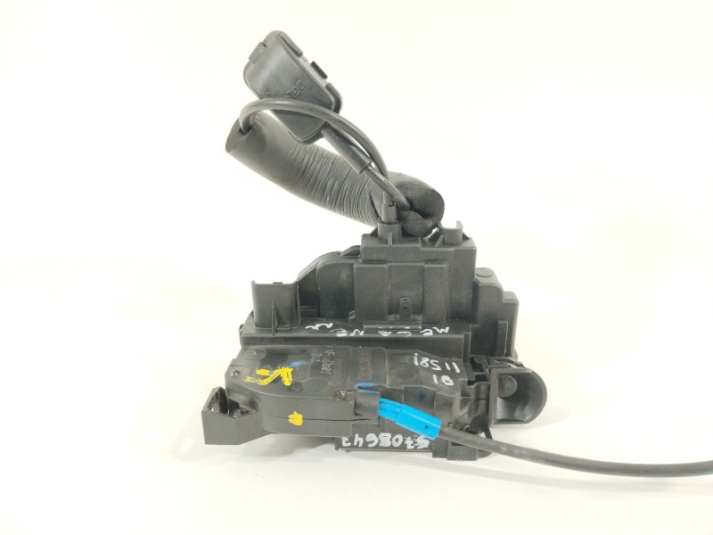 Recambio de cerradura puerta delantera izquierda para renault megane iii berlina 5 p dynamique referencia OEM IAM 805030001R  