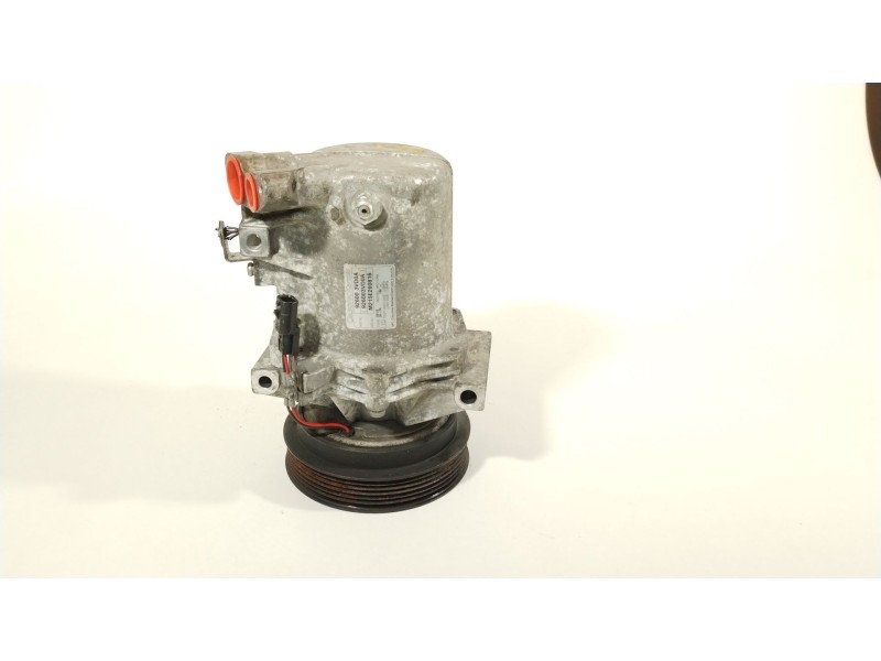 Recambio de compresor aire acondicionado para nissan juke (f15) acenta referencia OEM IAM 926003VD0A  