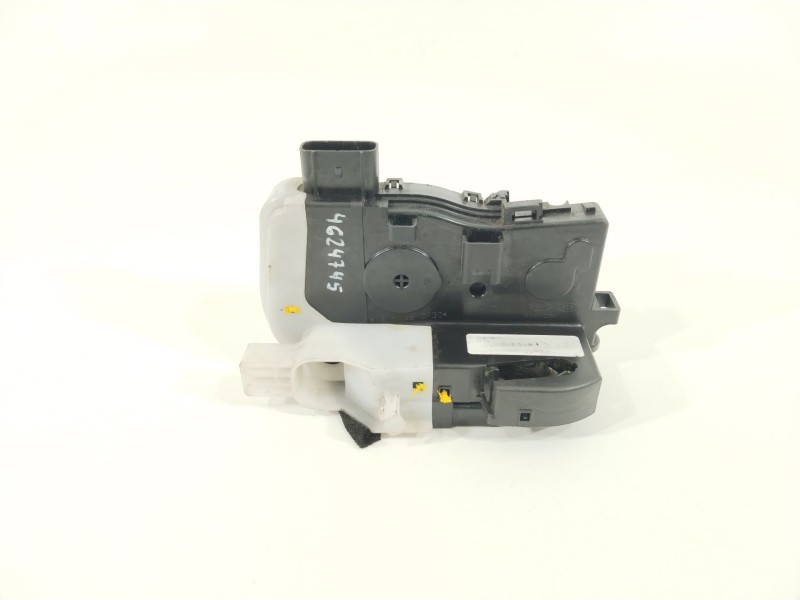 Recambio de cerradura puerta trasera derecha para hyundai ix35 classic 2wd referencia OEM IAM 814202Y000  
