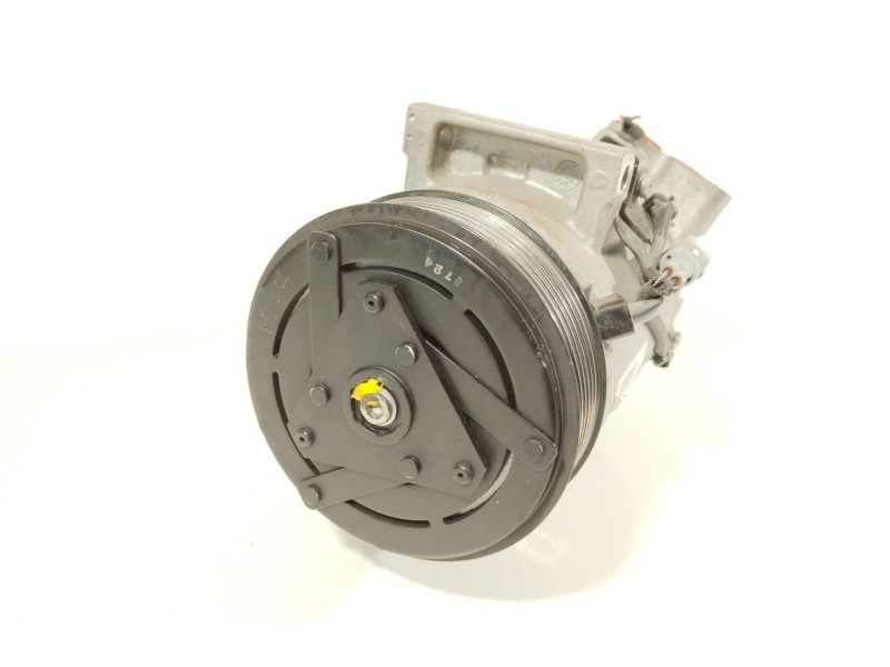 Recambio de compresor aire acondicionado para renault clio iv (bh_) 0.9 tce 90 referencia OEM IAM 926007741R  