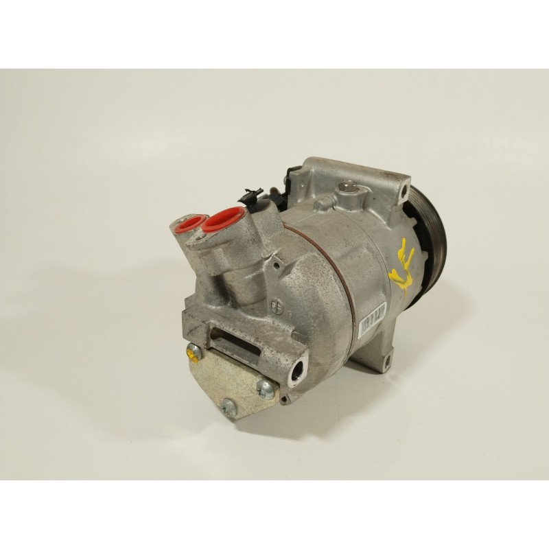 Recambio de compresor aire acondicionado para renault clio iv (bh_) 0.9 tce 90 referencia OEM IAM 926007741R  