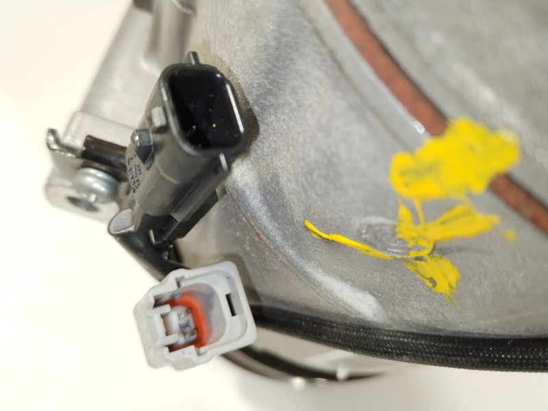 Recambio de compresor aire acondicionado para renault clio iv (bh_) 0.9 tce 90 referencia OEM IAM 926007741R  